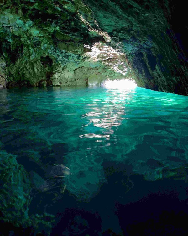 Grotte Bleue