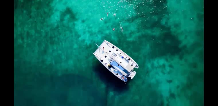 Location Catamaran Grenadine Avec Skipper V4