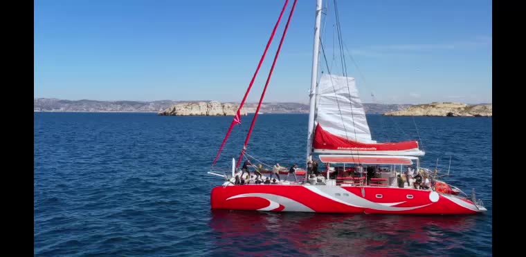 Location Catamaran Vela Calanques